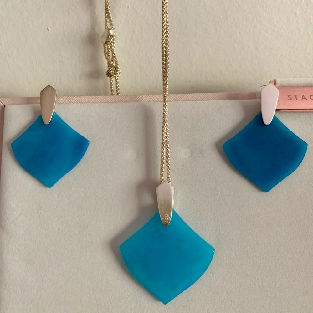 Kendra Scott Aislinn Necklace - Gold & blue